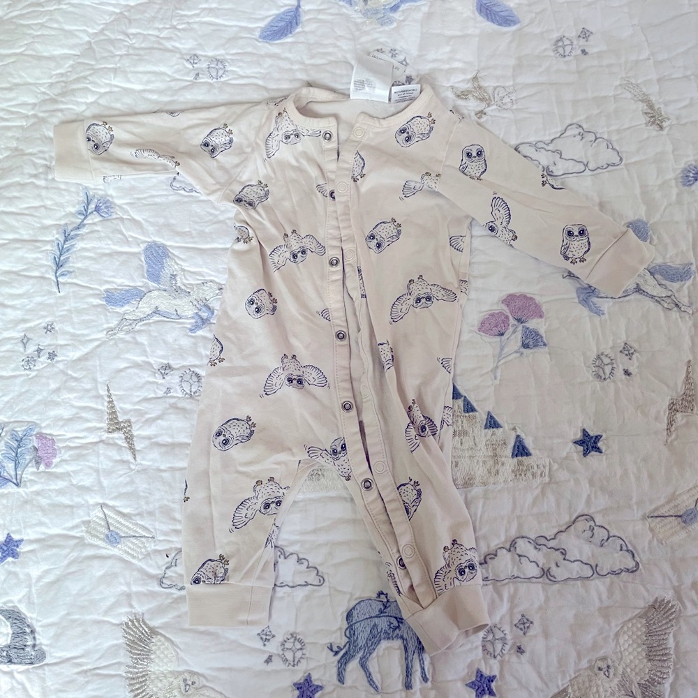 H&M hedwig Harry Potter onesie nb newborn